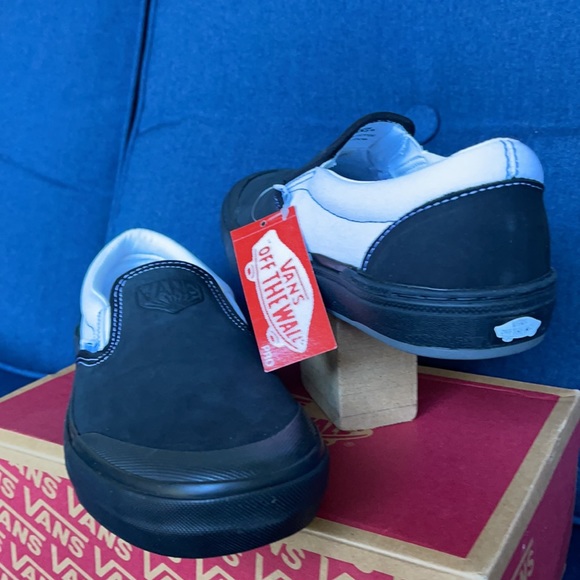 Vans WMNS BMX Slip-On Dak Black/White Sneakers - Picture 10 of 16